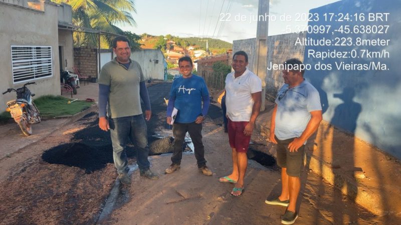 Mais uma rua em Jenipapo dos Vieiras recebe pavimentação asfáltica